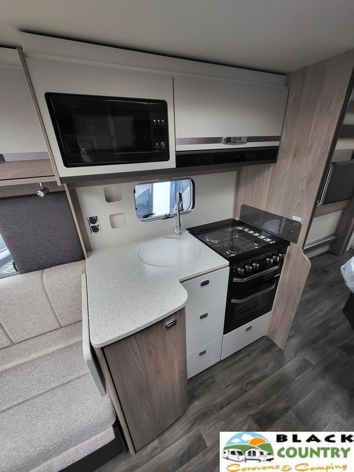 2026 Swift Grande 645 Caravan - View 10