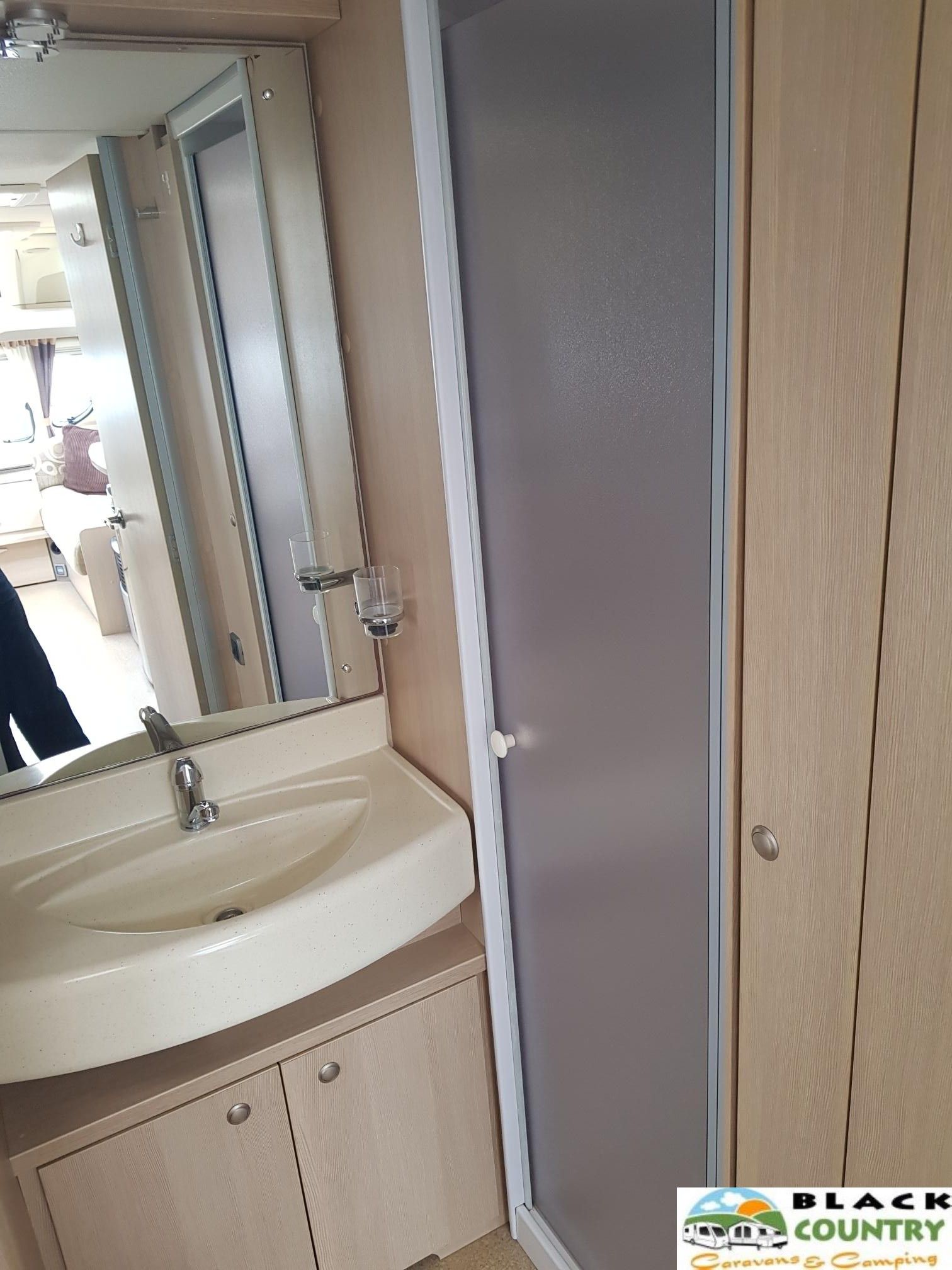 2011 Sterling Moonstone SR Caravan - View 6