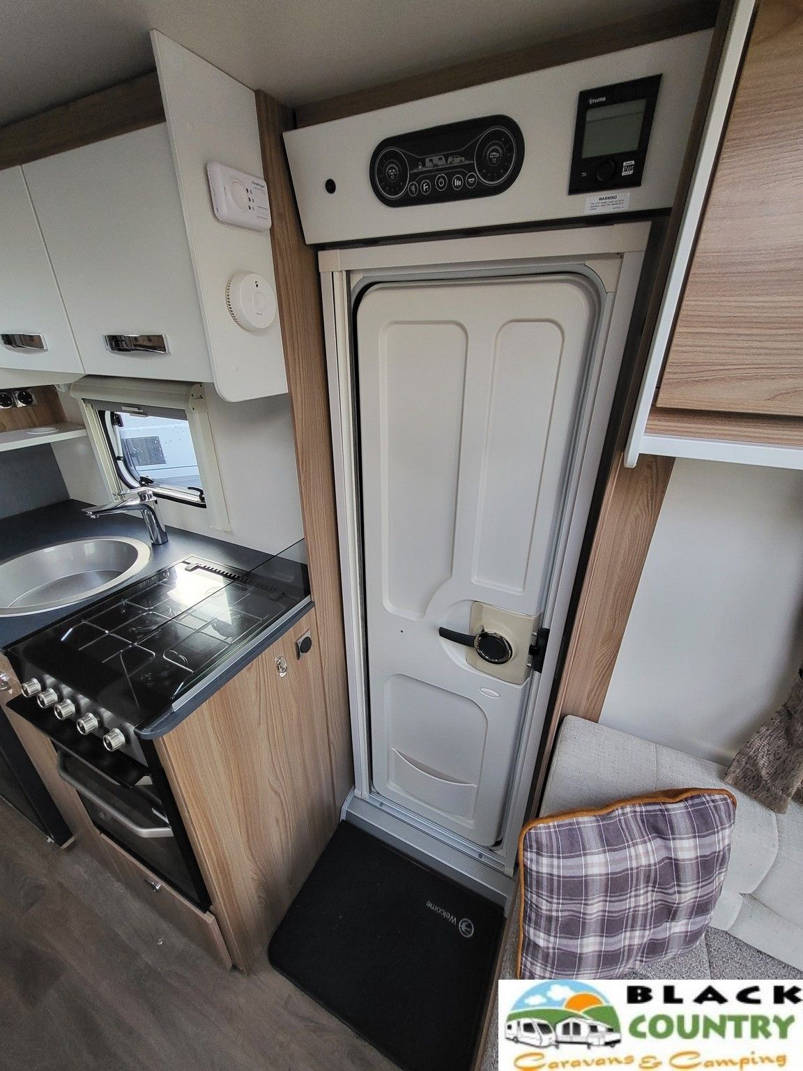 2022 Swift Quattro EW Caravan - View 6