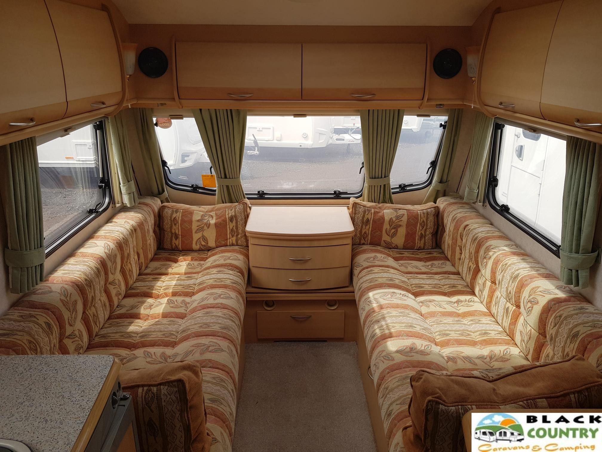 2003 Coachman 520/4 Caravan - View 2