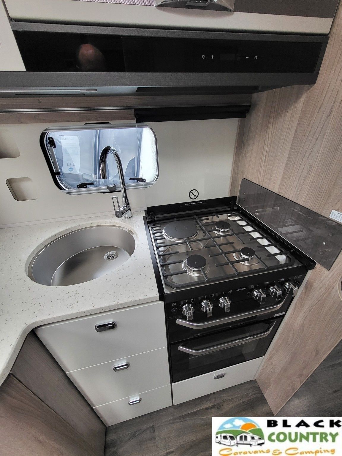 2026 Swift Grande 645 Caravan - View 14