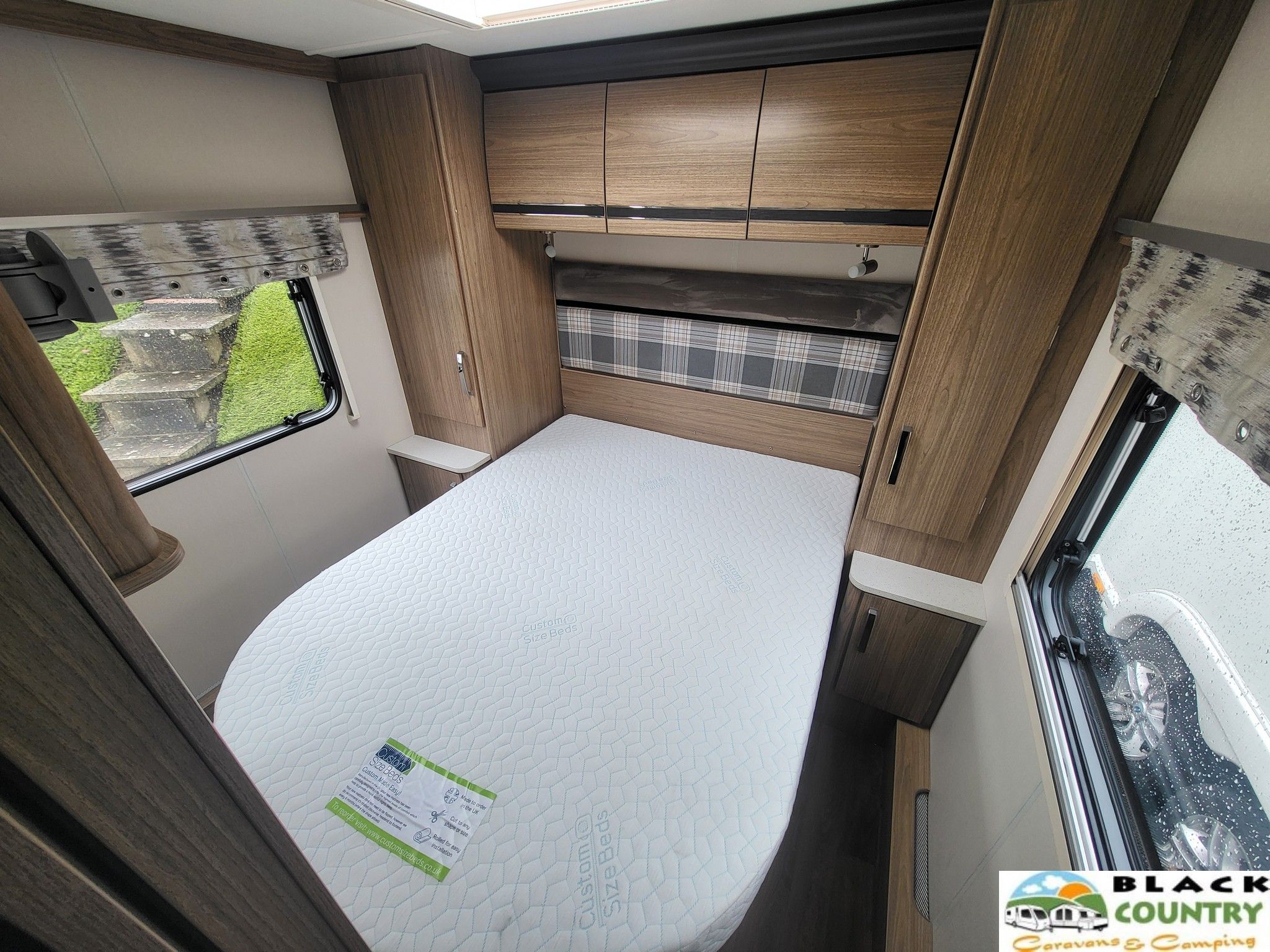 2017 Coachman 545 Caravan - View 11