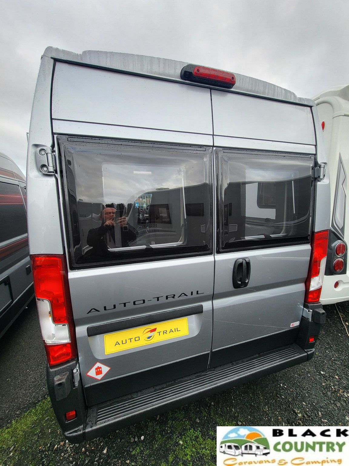 2026 Auto-Trail 67 Flex Motorhome - View 3