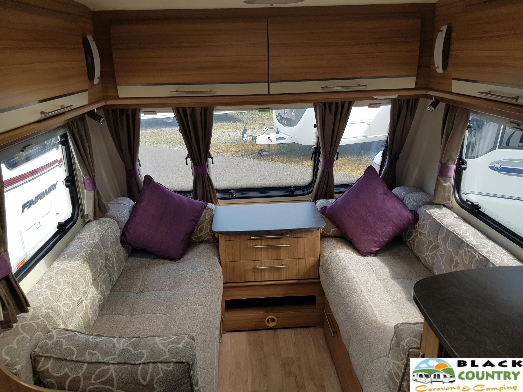 2015 Lunar 544 Caravan - View 2