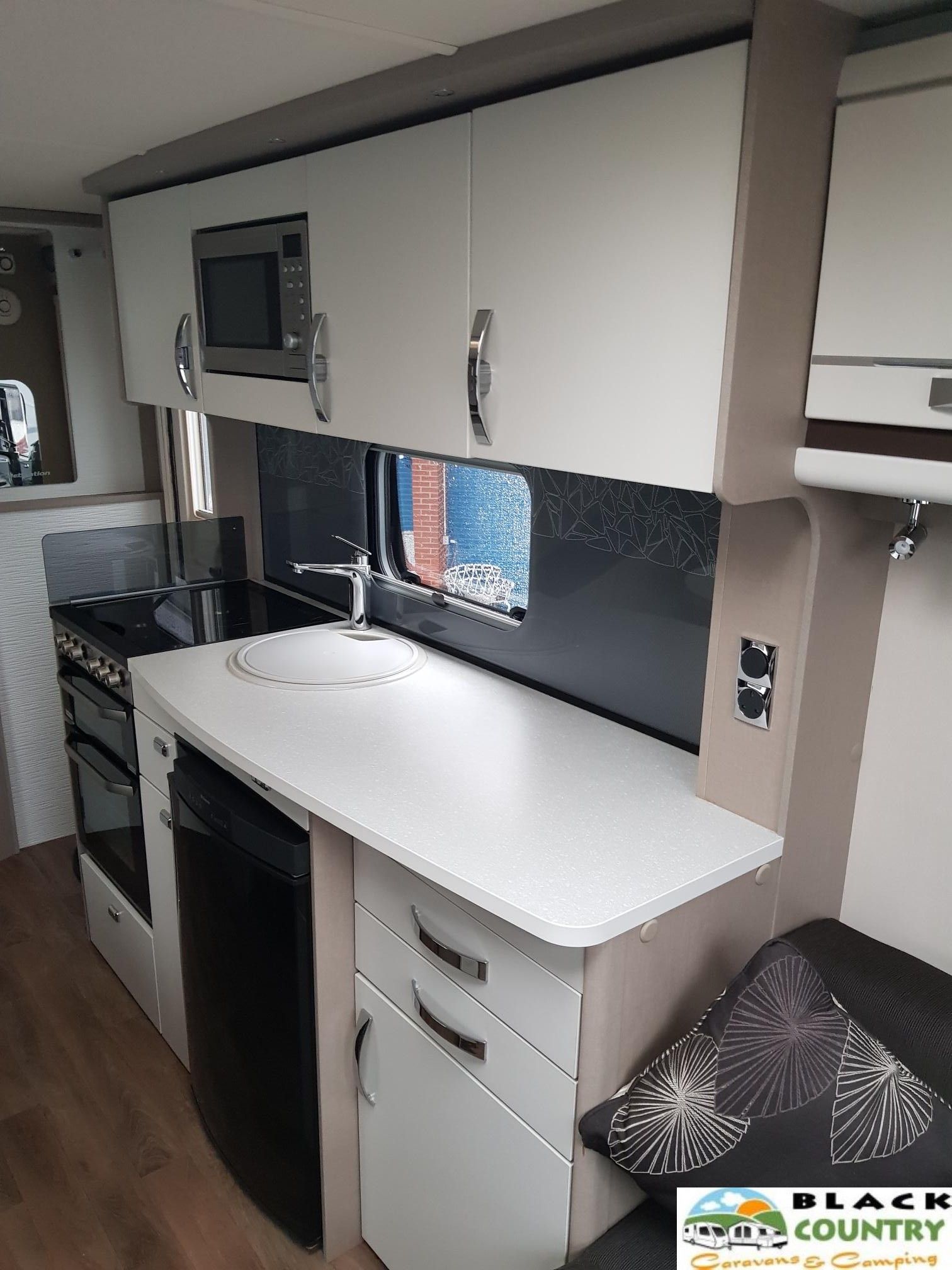 2015 Swift 524 Caravan - View 4