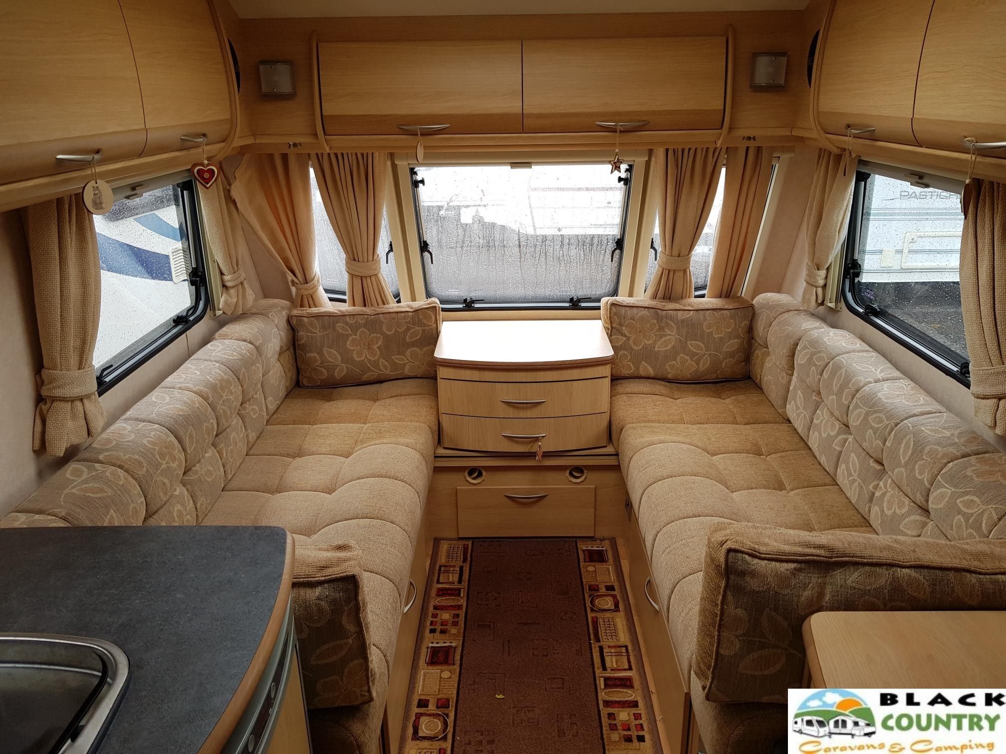 2008 Coachman 520/4 Caravan - View 2