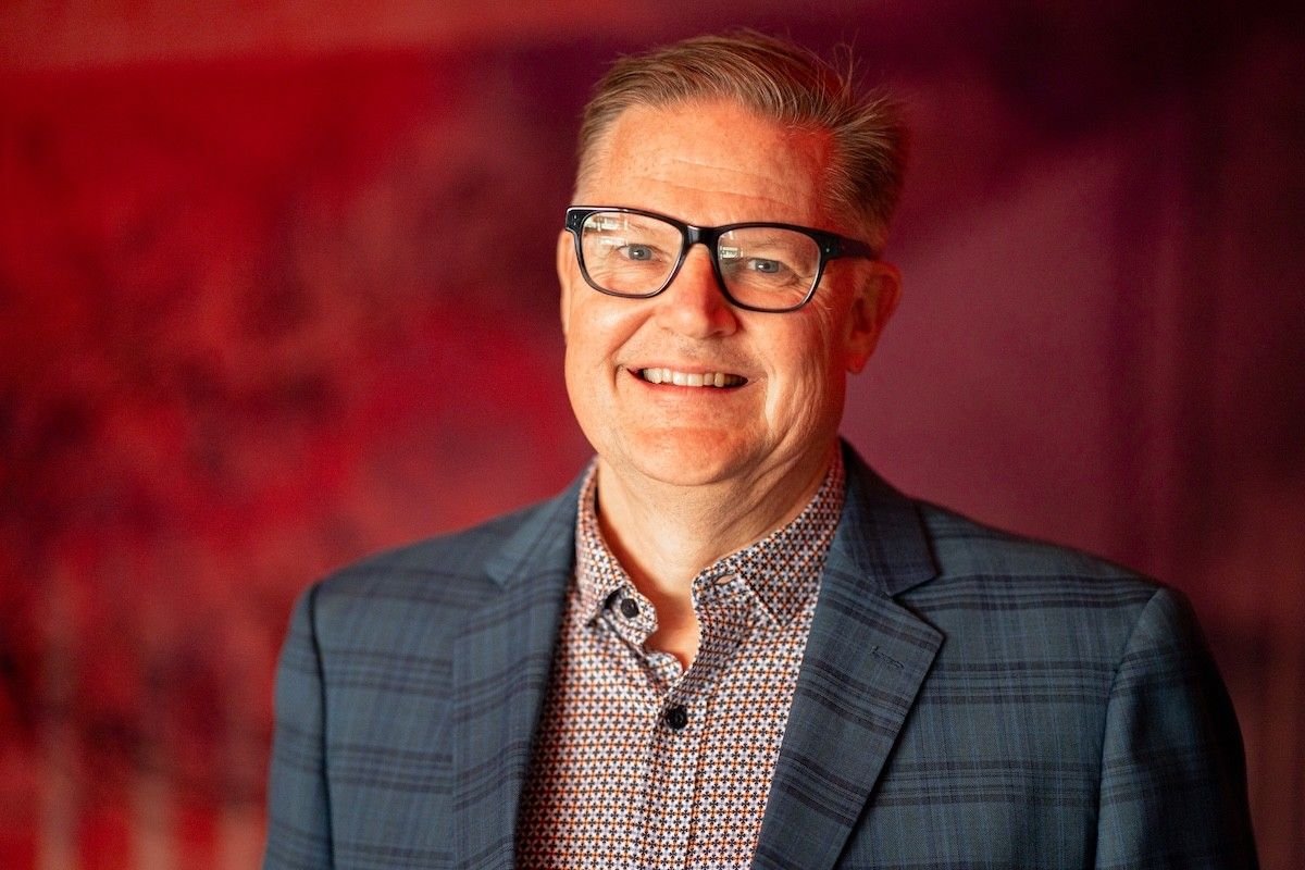 Portrait of Randy Hawthorne