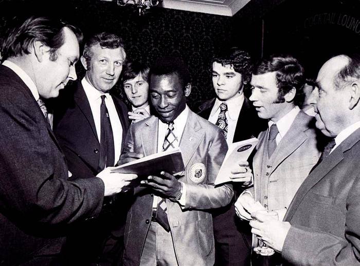 1972 and Derek Dooley and the players all wanted Pele's autograph.