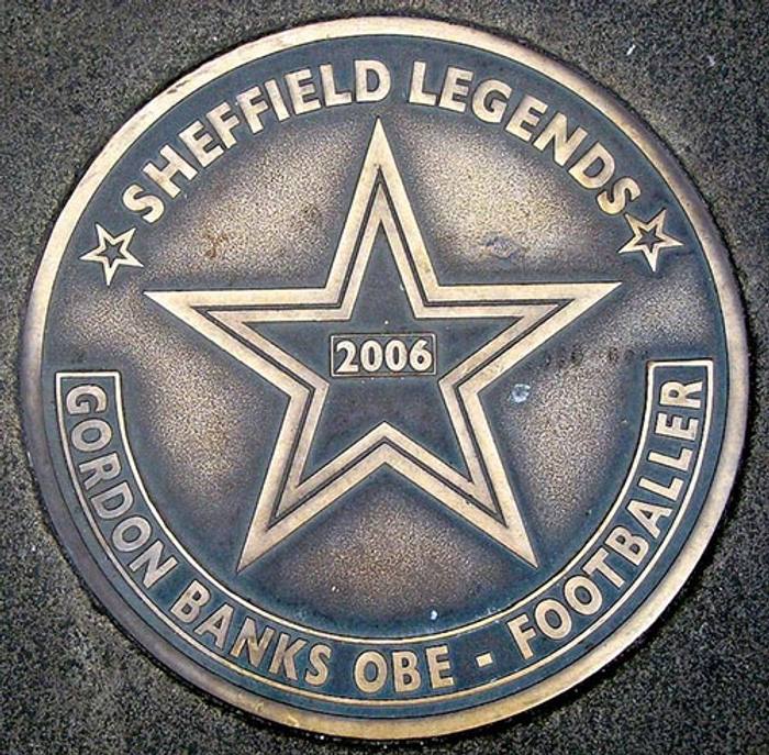 Gordon Banks legends plaque