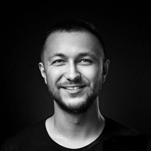 Алексей Иванов