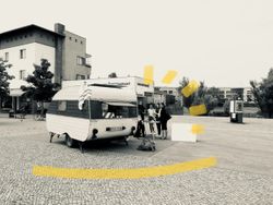 Missing alternative text