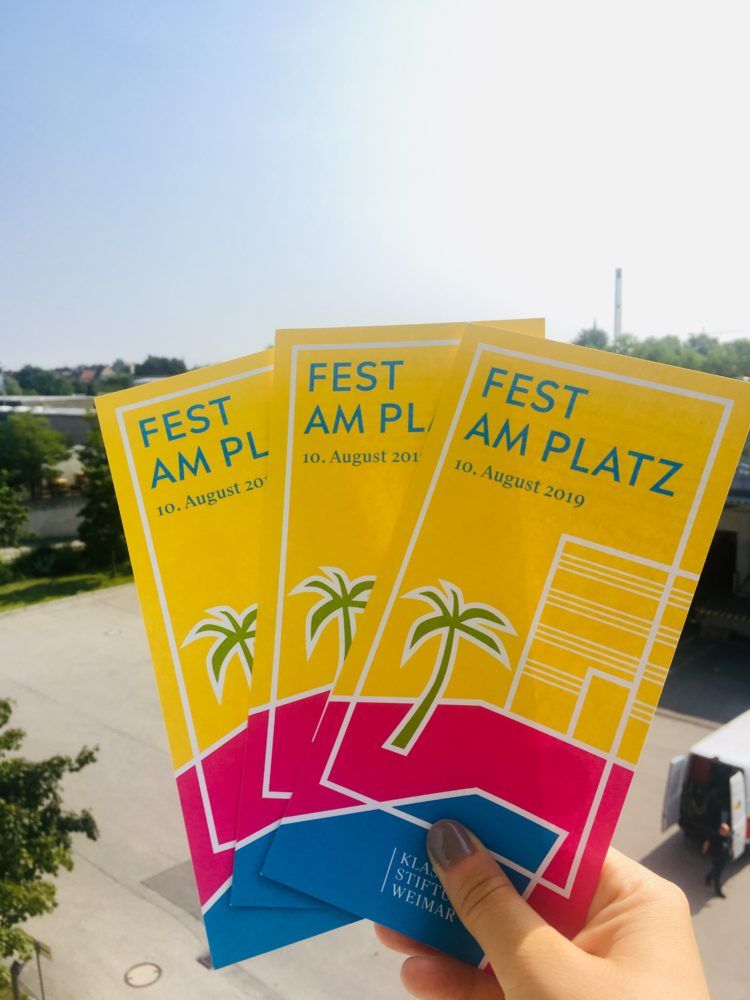 Missing alternative text