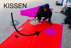 Missing alternative text