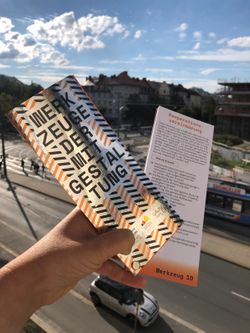 Missing alternative text