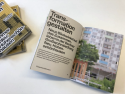 Missing alternative text