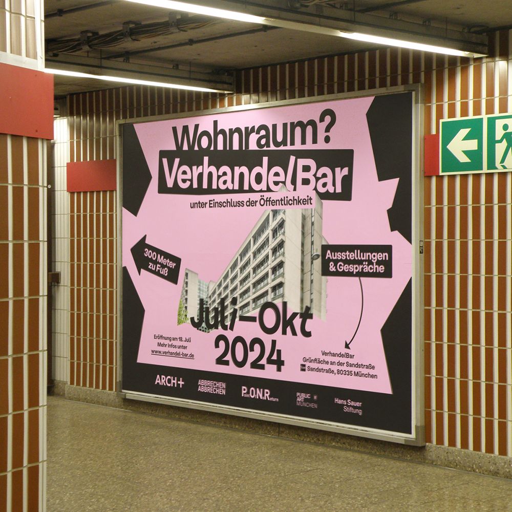 Missing alternative text