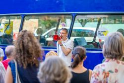 Missing alternative text