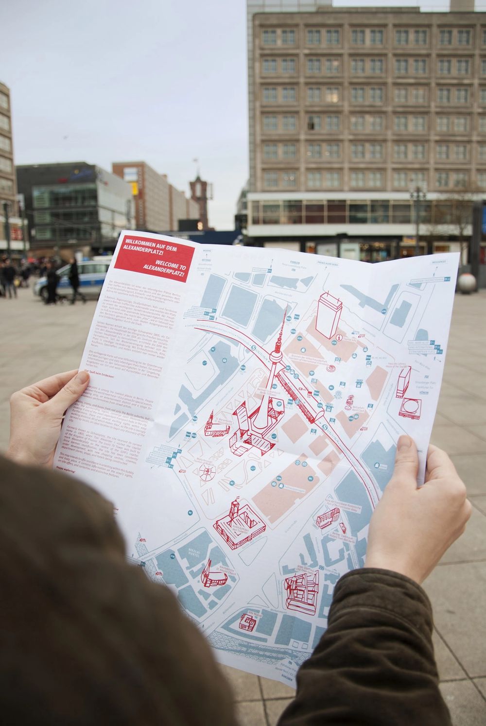 Missing alternative text