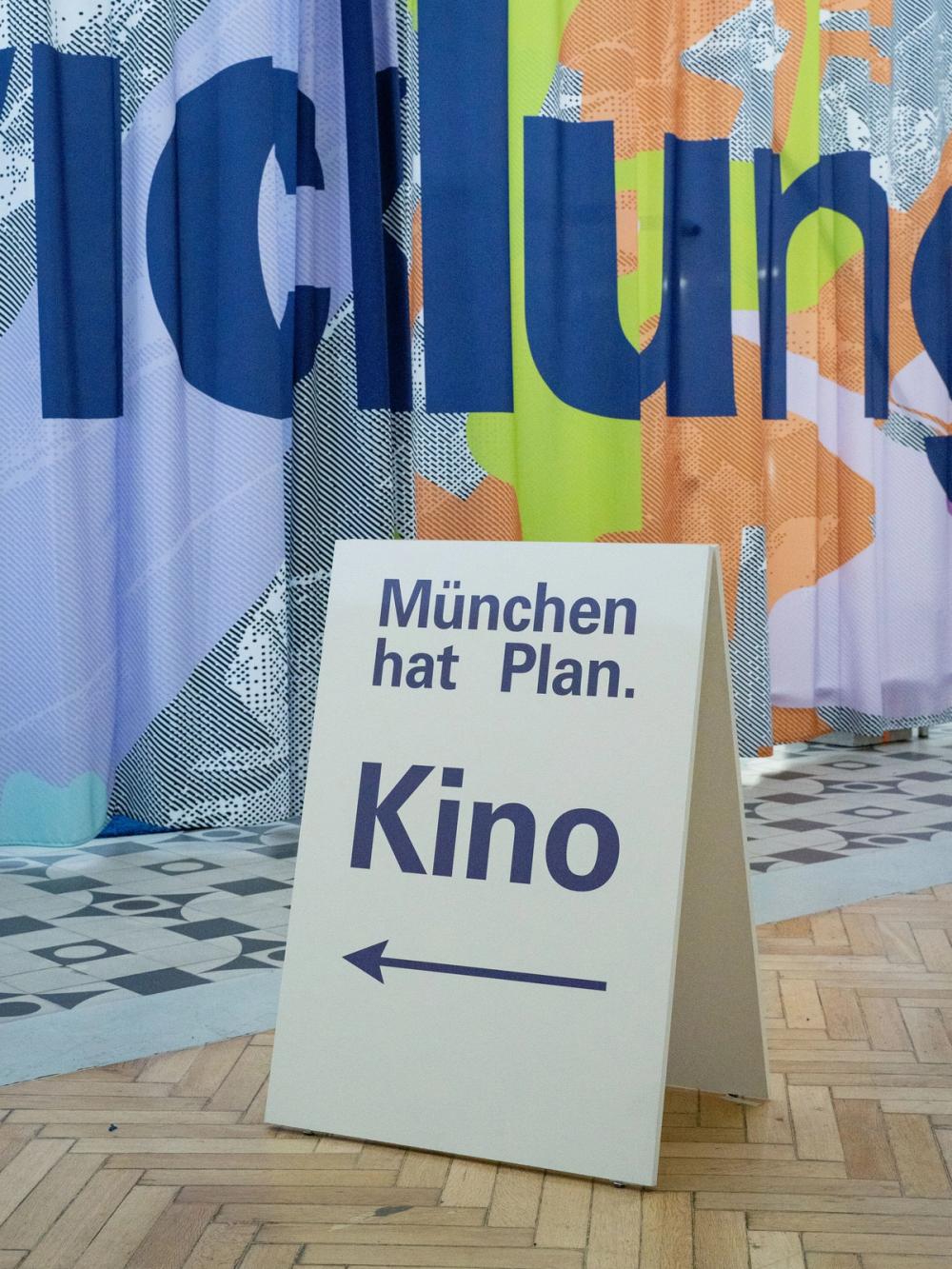 Missing alternative text