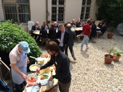 Missing alternative text