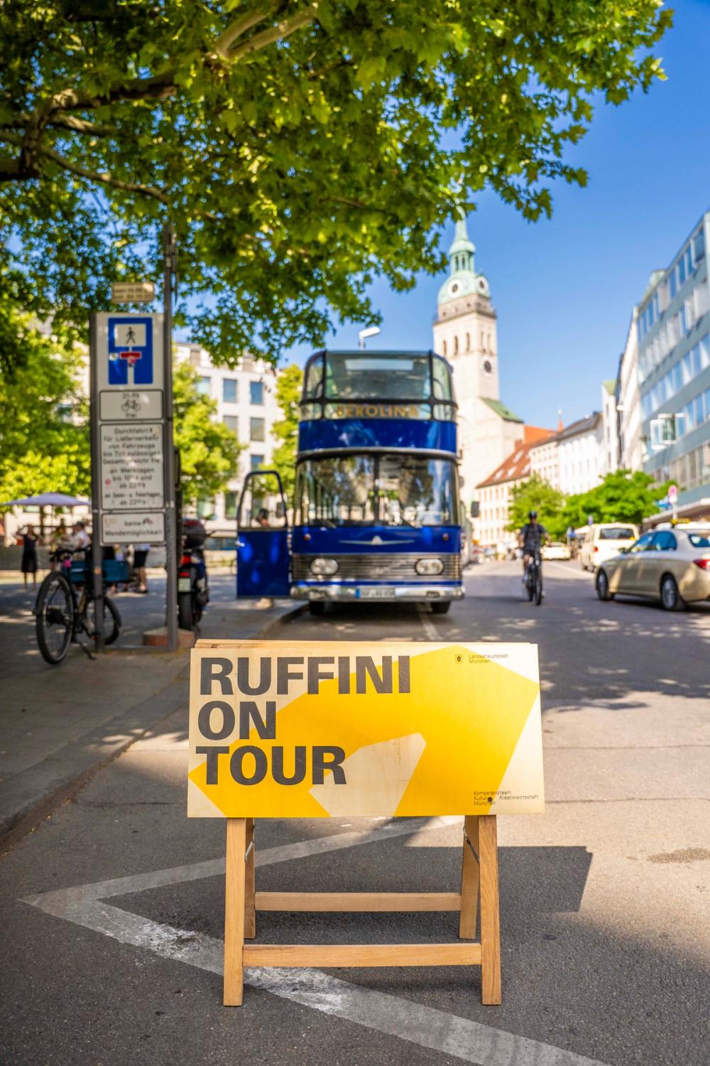 Missing alternative text