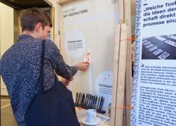 Missing alternative text