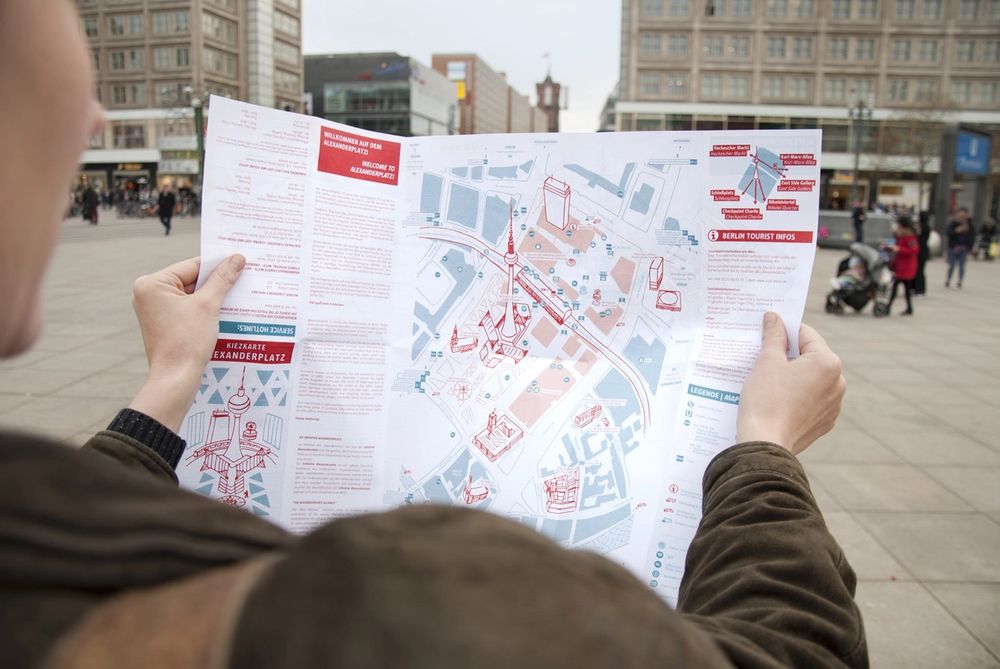 Missing alternative text