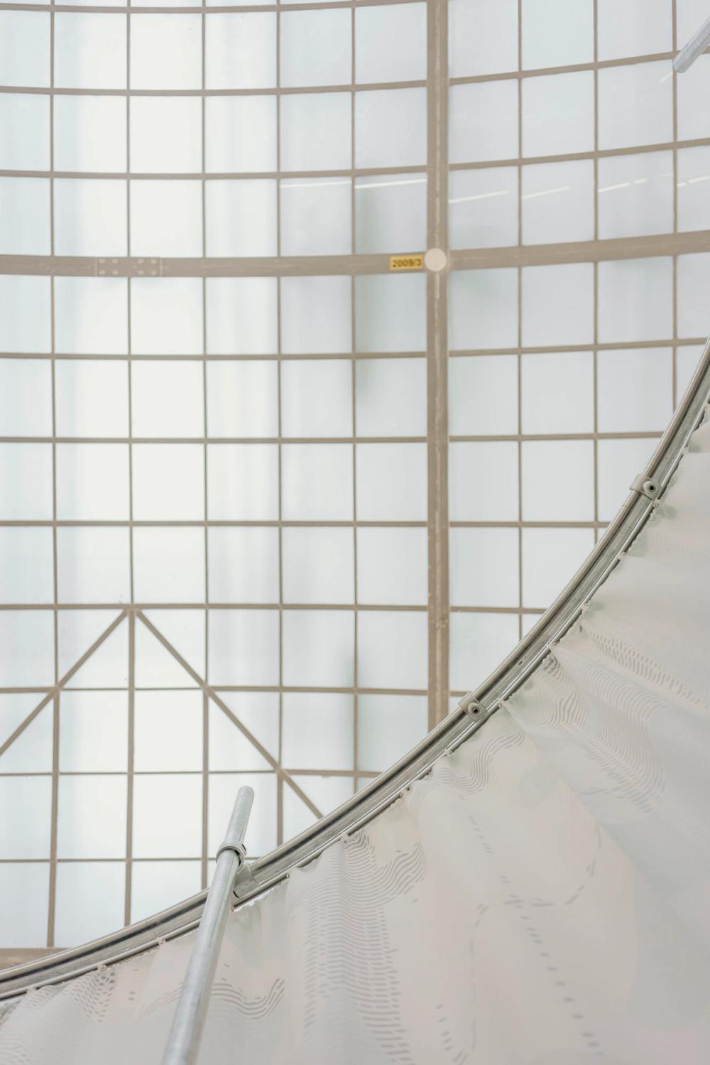 Missing alternative text