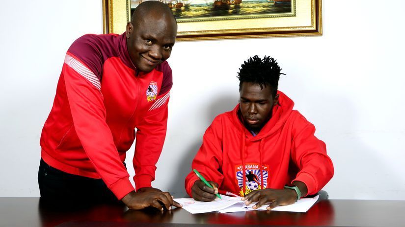 MUCHESIA-SIGNING