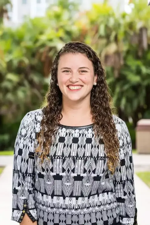 Giselle Gomez Headshot