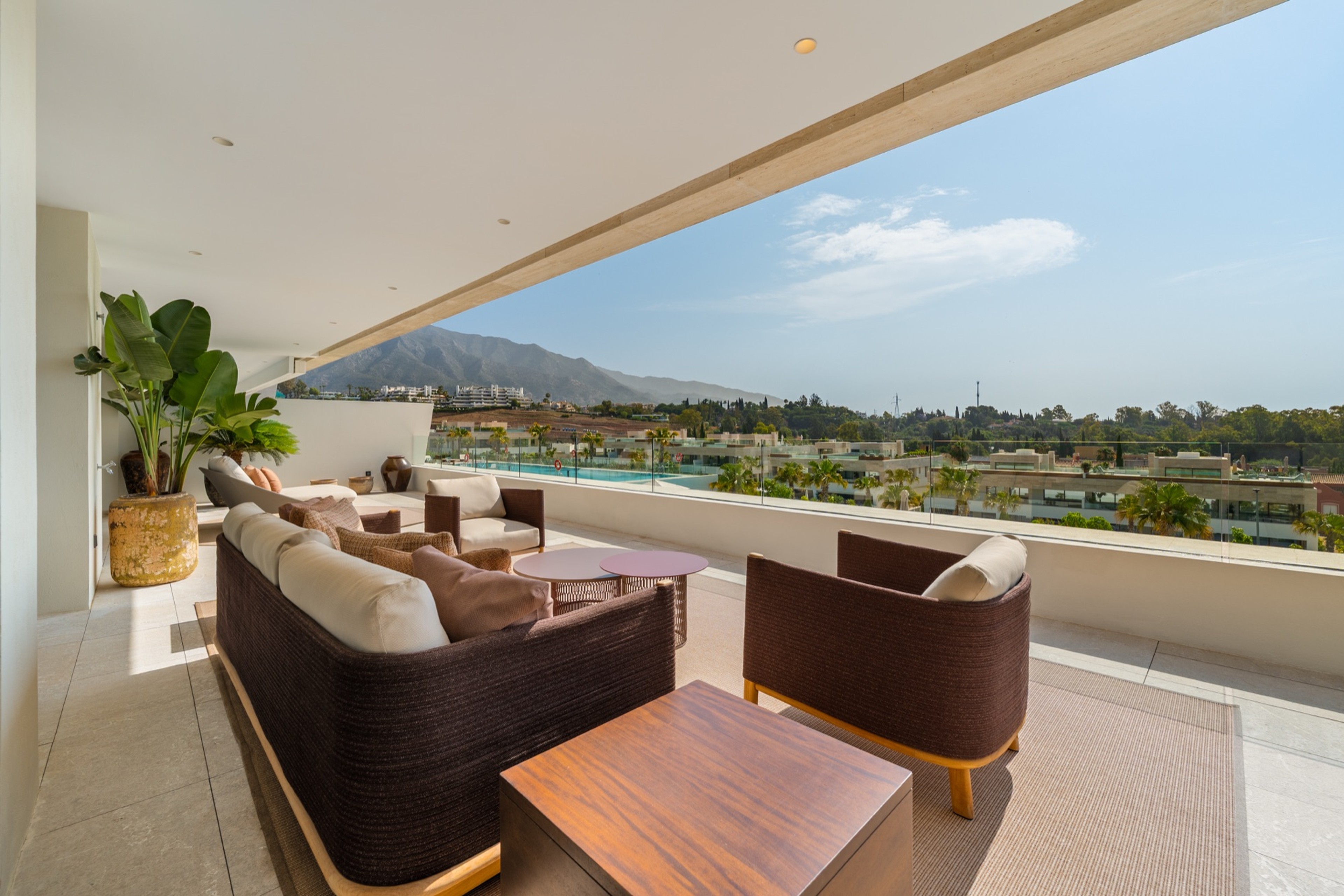 SkyVilla 6 - photo 1