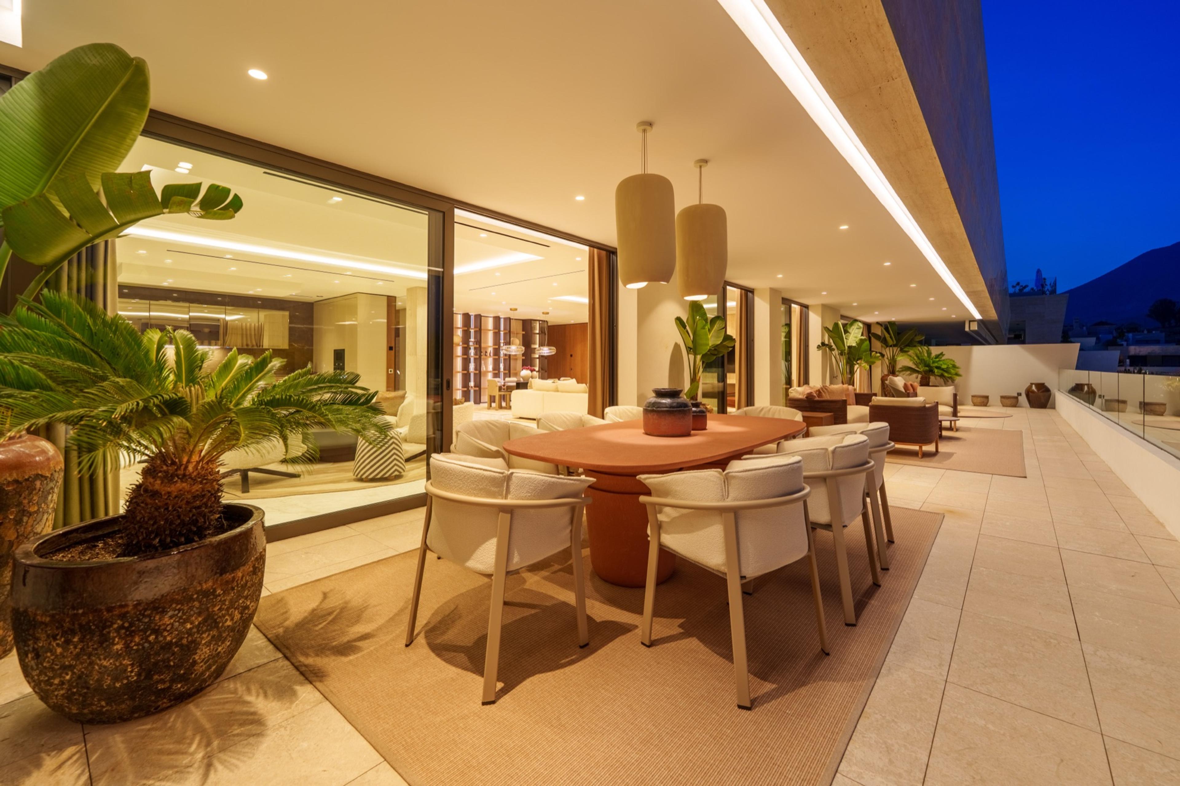 SkyVilla 6 - photo 2
