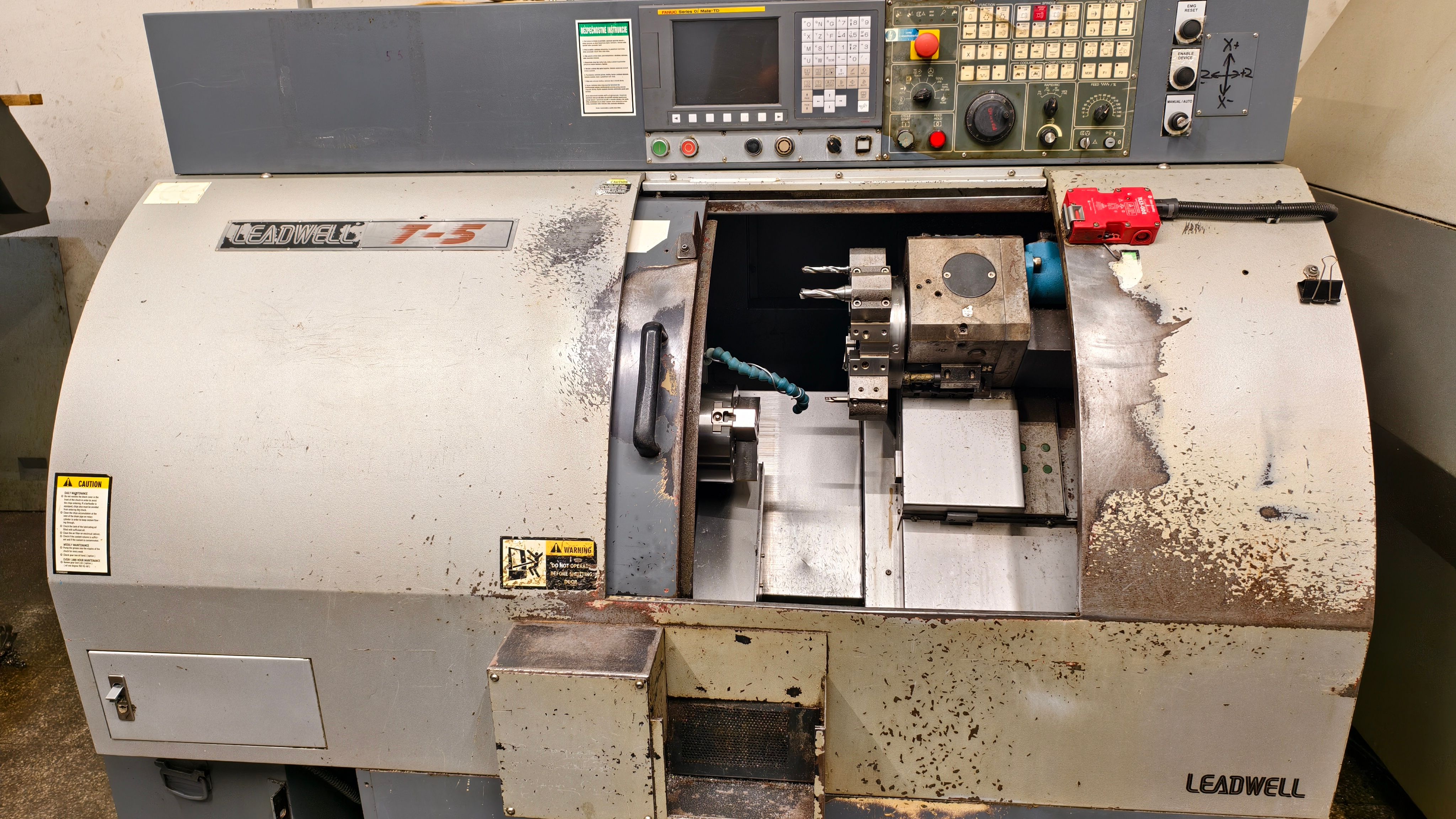 T5 Fanuc 0i-TD mate 8,4LCD