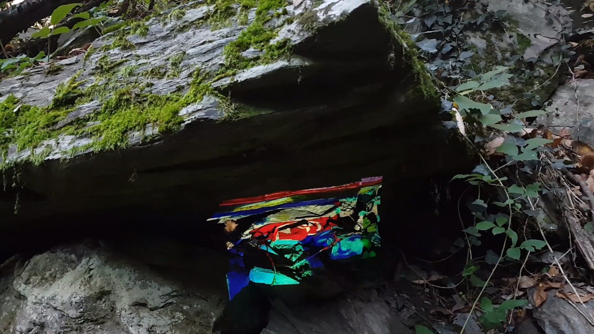 Piezas de una máquina incompleta. Exposición online de Manuel Granados