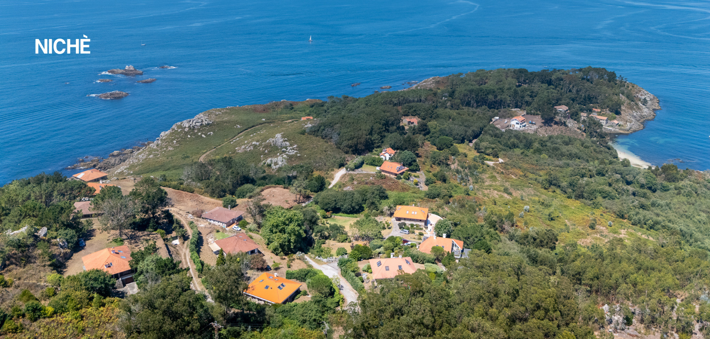 Chalet con acceso privado a la playa en Punta Couso, Cangas — Punta Couso, O Hío, Cangas — 5 dormitorios (35/37)