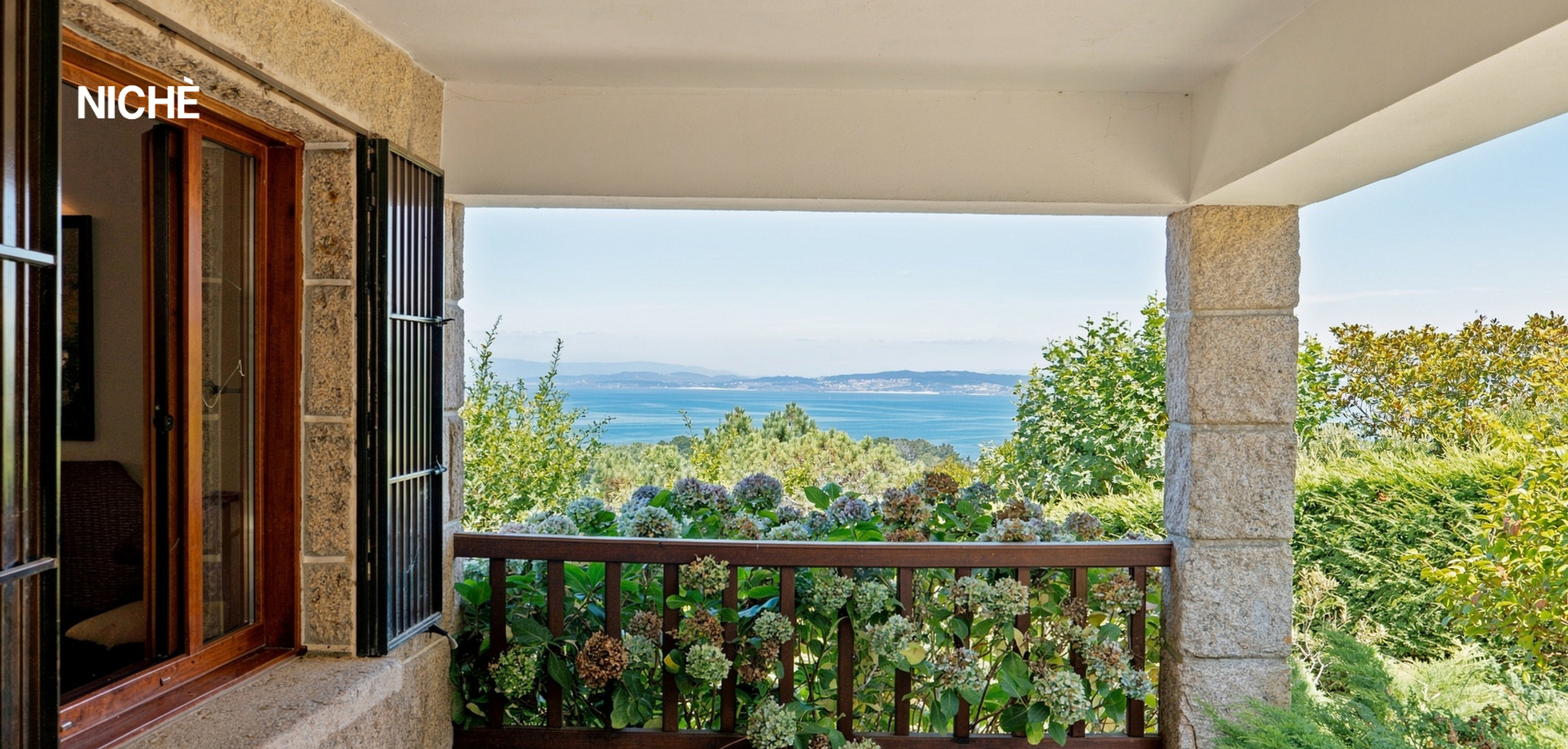 Chalet con acceso privado a la playa en Punta Couso, Cangas — Punta Couso, O Hío, Cangas — 5 dormitorios (32/37)