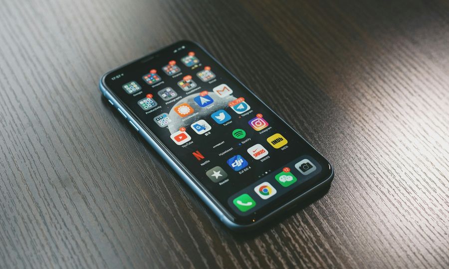 Space gray iPhone 6