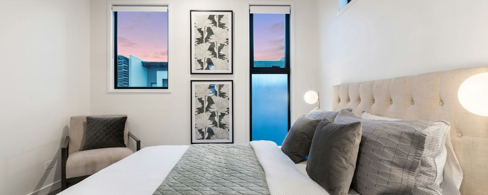 White and black bed linen