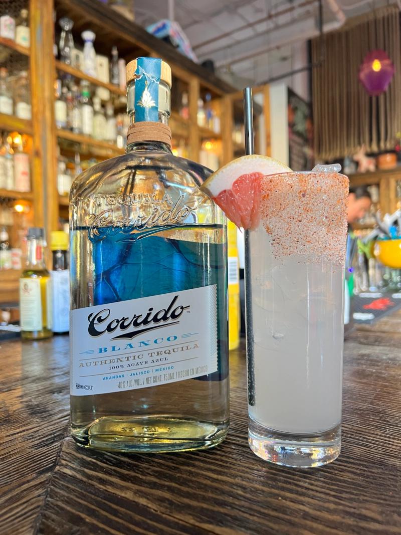 Corrido Blanco Paloma