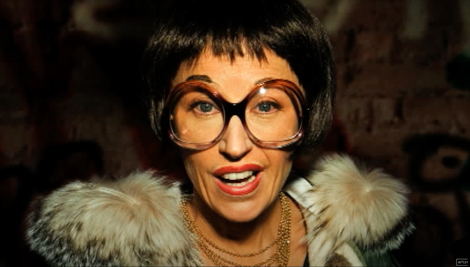 Cindy Sherman: Fashion  – DoBeDo