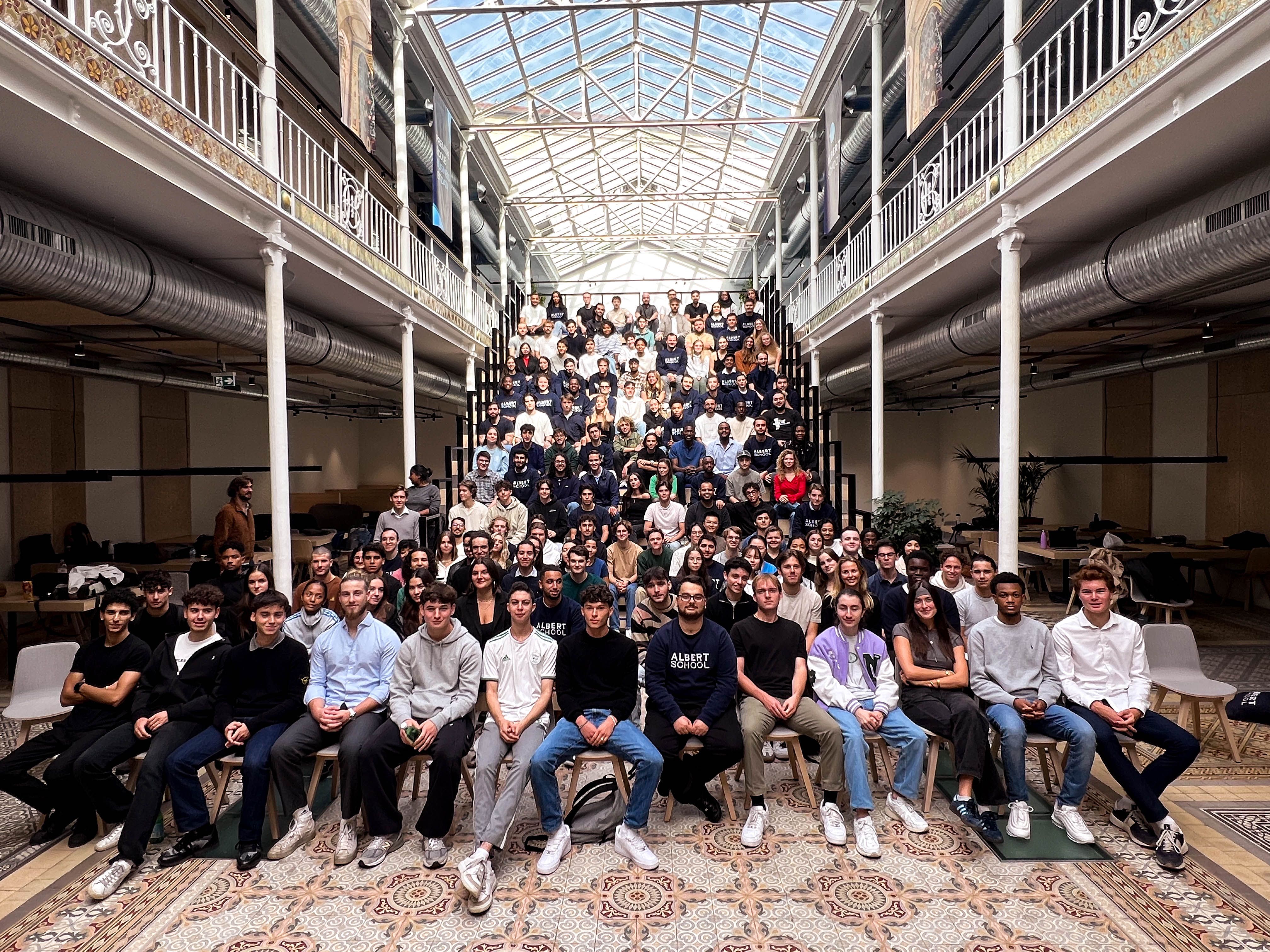 "Specialized in data and business, Albert School is establishing itself in Geneva" — Tribune de Genève 