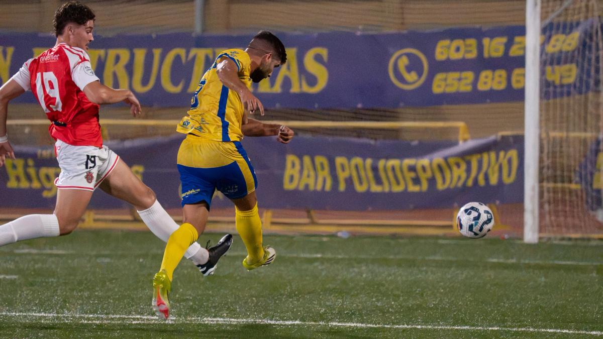 El Atlético Palma del Río firma su mejor versión y golea al Espeleño