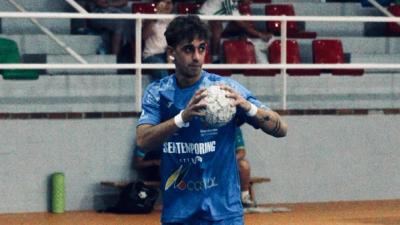 Raúl Caro da el salto a ASOBAL de la mano del Ángel Ximénez Puente Genil