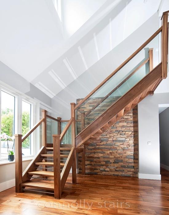 Walnut Open riser+ stainless steel & glass 2