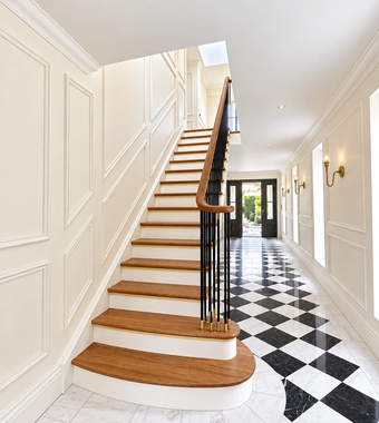 Softwood Cutstring Stairs With Oak Treads And Continuous Handrail, Customer Stained To Walnut 67507092 BA37 4666 BB8A 172E6B9425FC