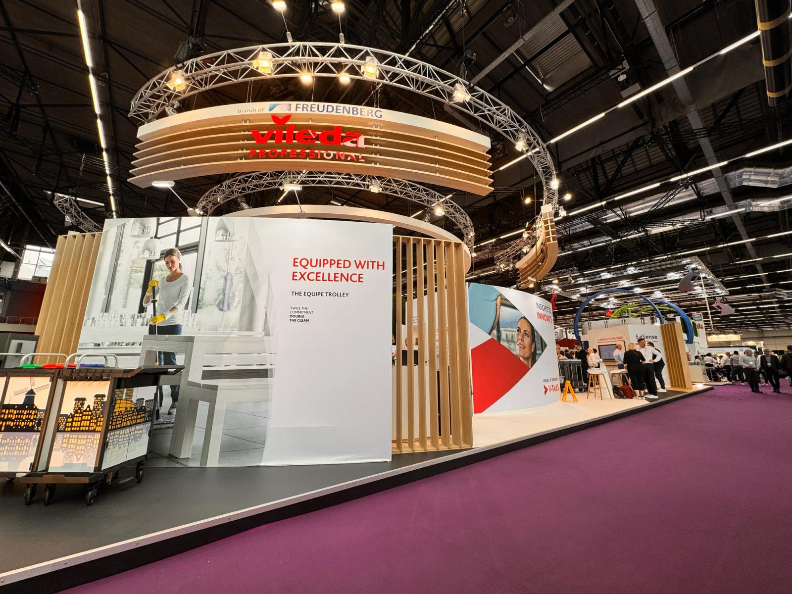 Wide view of the circular Vileda Professional & Vermop stand at Interclean 2024