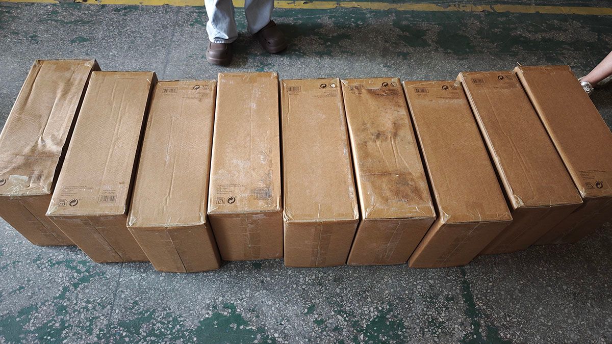How We Ship 2,000 Textile Luggage Units Without Compromise - Factory Inspection