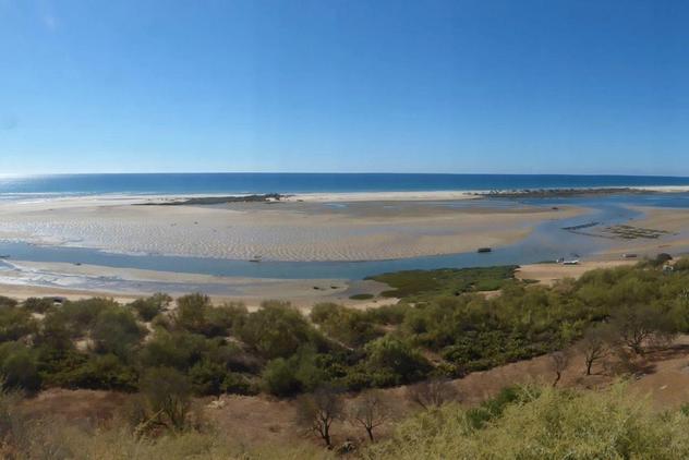 Wild Algarve - beach lagoon