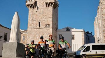 Portugal cycling castle and wine bike tour