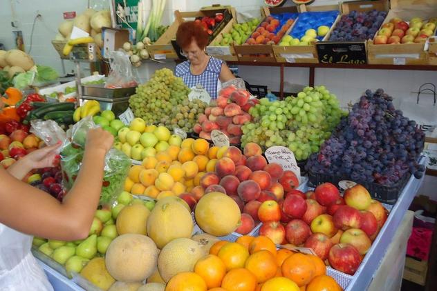 Along the Coast Bike Tour - fruit